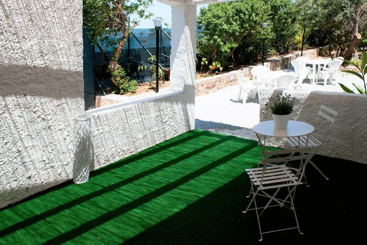 Villa La Plaja Cefalu 0*,